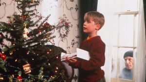 Home Alone's poster