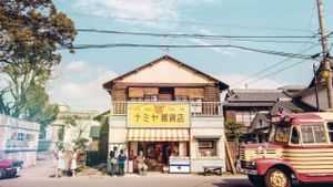The Miracles of the Namiya General Store's poster