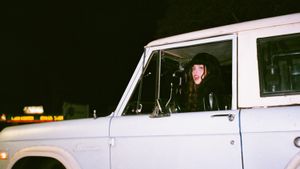 Olivia Rodrigo: driving home 2 u (a SOUR film)'s poster
