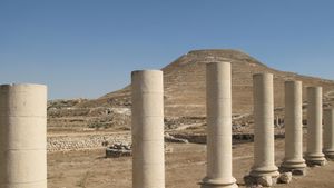 Herod's Lost Tomb's poster