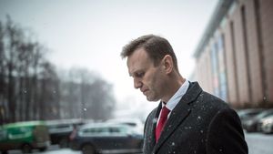 Becoming Nawalny - Putin's public enemy no. 1's poster