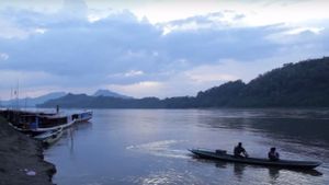 Laos : In the Warmest Country's poster