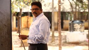 Palli Paruvathile's poster