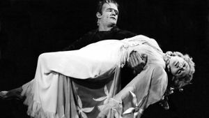 Frankenstein Meets the Wolf Man's poster