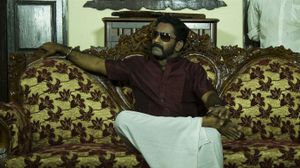 Vinveli Payana Kurippugal's poster