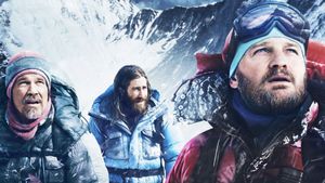 Everest's poster