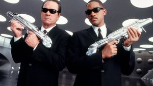 Men in Black II's poster