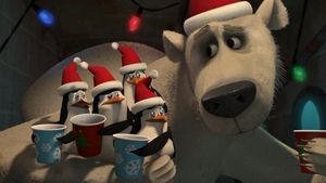 The Madagascar Penguins in a Christmas Caper's poster