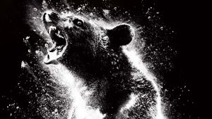 Cocaine Bear's poster