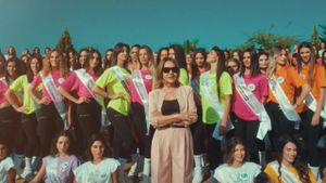 Miss Italy Must Not Die's poster