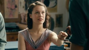 Never Look Away's poster