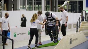 Cybathlon 2020's poster
