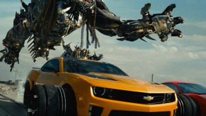 Transformers: Dark of the Moon's poster