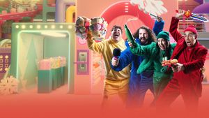 Intercambios Miniso: Un stand up navideño's poster