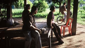Uncle Boonmee Who Can Recall His Past Lives's poster