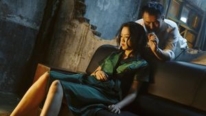Long Day's Journey Into Night's poster
