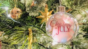 Christmas in July's poster
