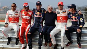 Sebastian's Coming Of Age: The Official Review Of The 2010 FIA Formula One World Championship's poster