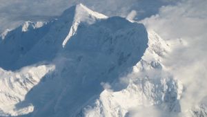 Mount St. Elias's poster