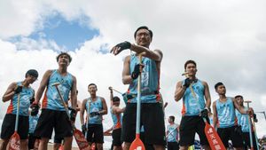 Men on the Dragon's poster