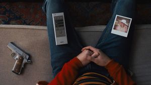 Under the Silver Lake's poster