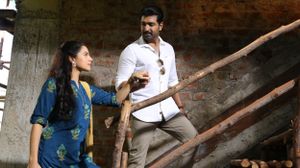Thadam's poster
