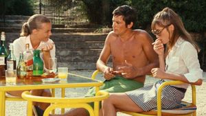 The Swimming Pool's poster
