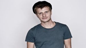 Moritz Neumeier: Kein scheiß Regenbogen's poster