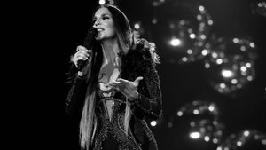 Ivete Sangalo Live Experience's poster