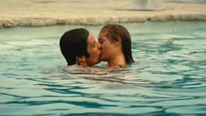 The Swimming Pool's poster