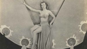 Hollywood Burlesque's poster