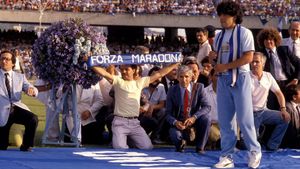 Maradonapoli's poster