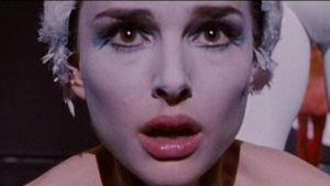 Black Swan's poster