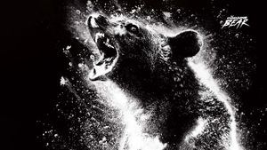Cocaine Bear's poster