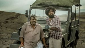 Aatagadharaa Siva's poster