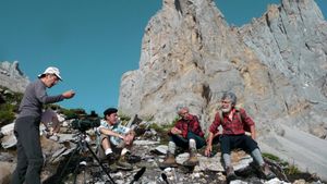 The Ravier Brothers - The Pyrenees Adventure's poster