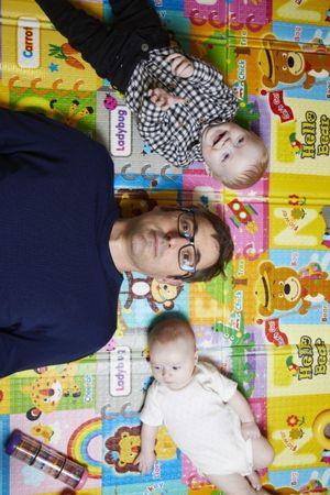 Louis Theroux: Mothers on the Edge's poster