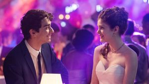 My Big Fat Greek Wedding 2's poster