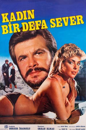 Kadin Bir Defa Sever's poster