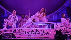 Ariana Grande: Excuse Me, I Love You's poster