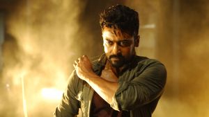 Anjaan's poster