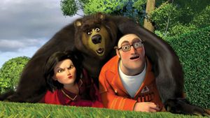 Over the Hedge's poster
