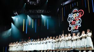 日向坂46 「Happy Smile Tour 2022」's poster