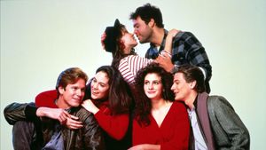 Mystic Pizza's poster
