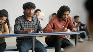 Aavesham's poster
