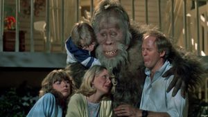 Harry and the Hendersons's poster