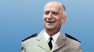 The Gendarme Gets Married's poster