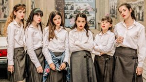 Schoolgirls's poster