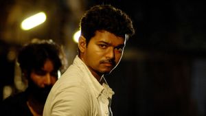 Thuppakki's poster