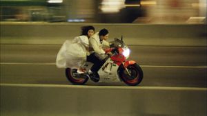 A Moment of Romance's poster